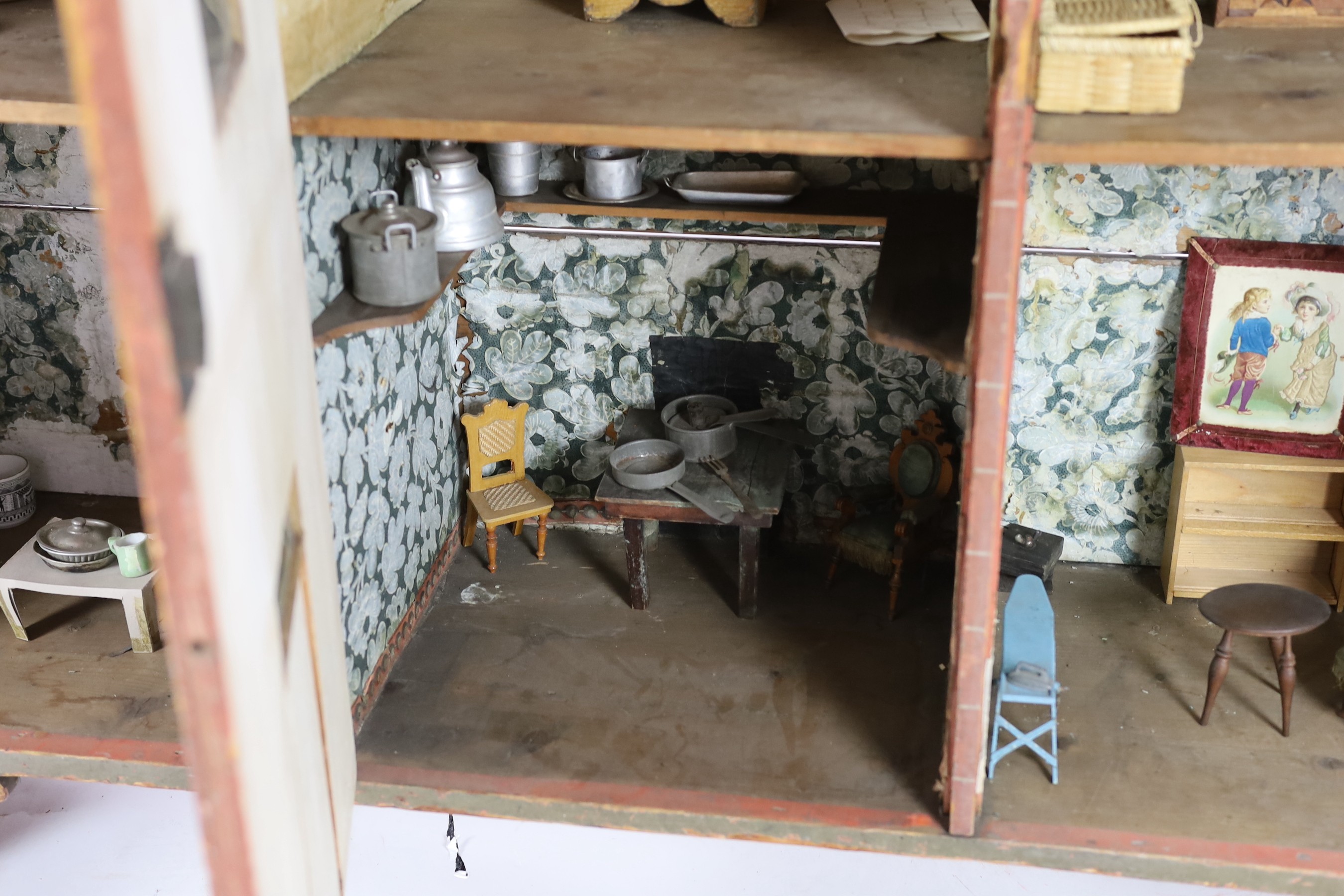 'Wingate House': An English cupboard house, early 19th century